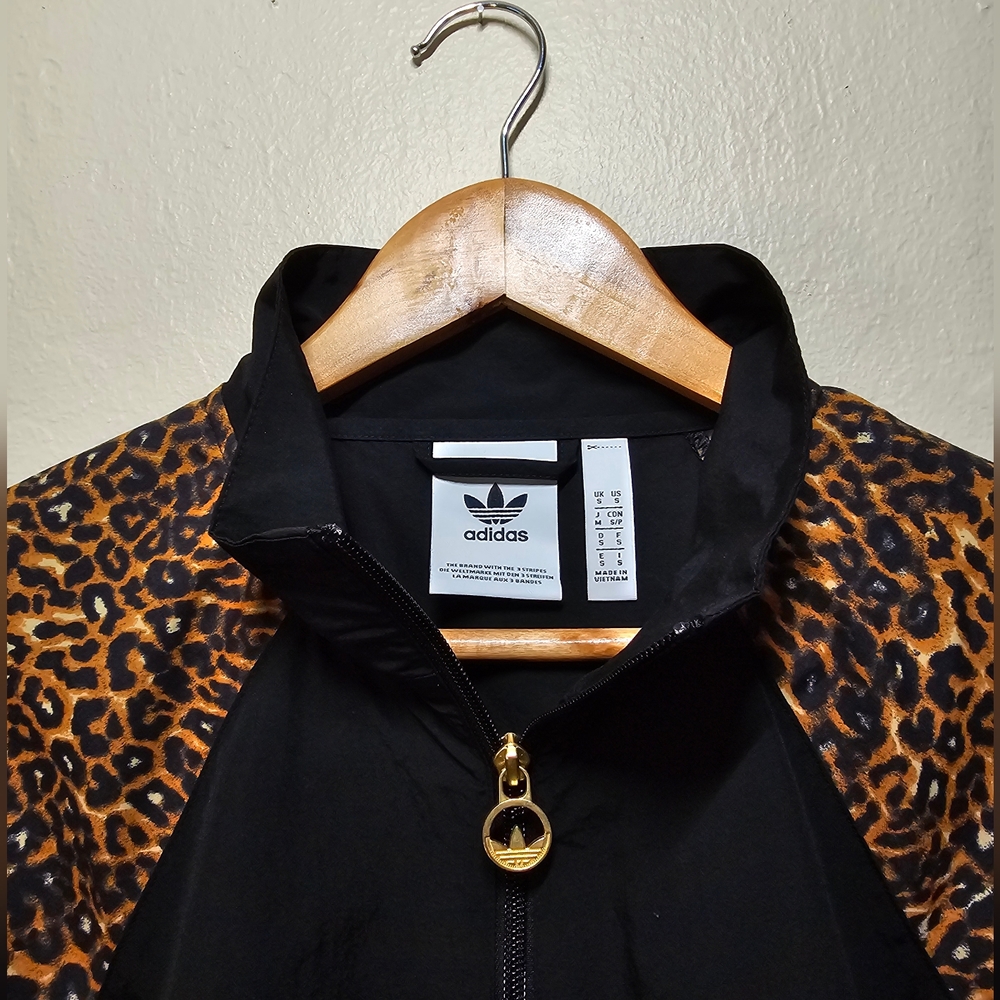 ADIDAS SPRT ANIMAL PRINT SHARK WOVEN TRACK JACKET